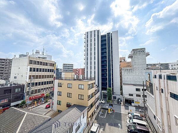 apartment 埼玉県蕨市塚越１丁目
地図を見る