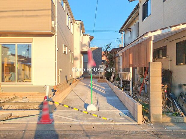 5号棟【外観】陽当りや通風性など各所に施された工夫で住みやすさを実現。部屋の大きさや周辺環境・街並など、資料には掲載していない情報が現地にはたくさんございます。是非ご確認下さい。
