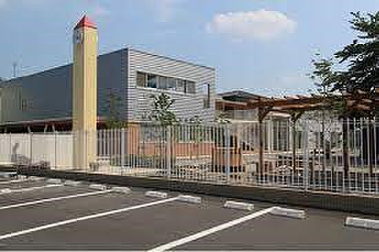 幼稚園・保育園 600m 認定こども園清泉幼稚園