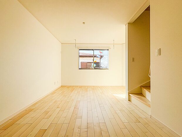 【LDK13帖】明るく開放的な空間が広がるLDK。