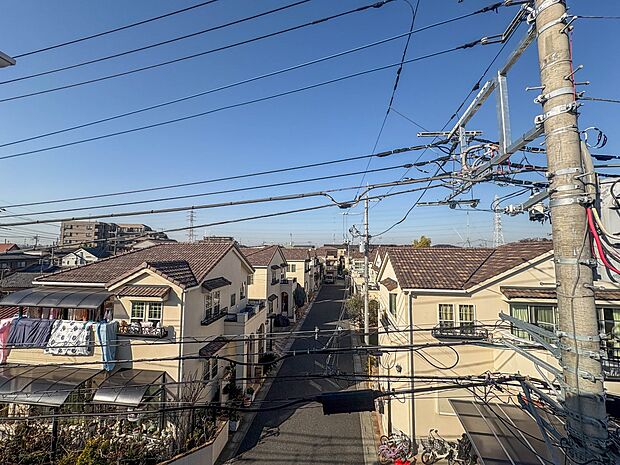 【眺望】眺望や窓からの景色が良いと、家で過ごす時間も快適です。