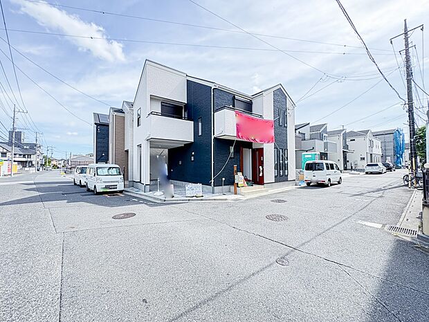 7号棟【前面道路、公道6m】車の通行が少ないので、静かな住環境を維持することができます。