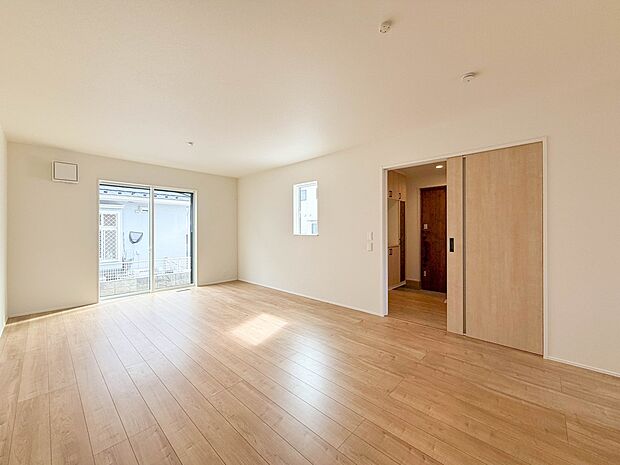 1号棟【LDK16帖】明るく開放的な空間が広がるLDK。