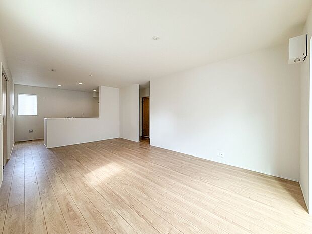 1号棟【LDK16帖】子供の様子を見ながら料理ができるので安心です。