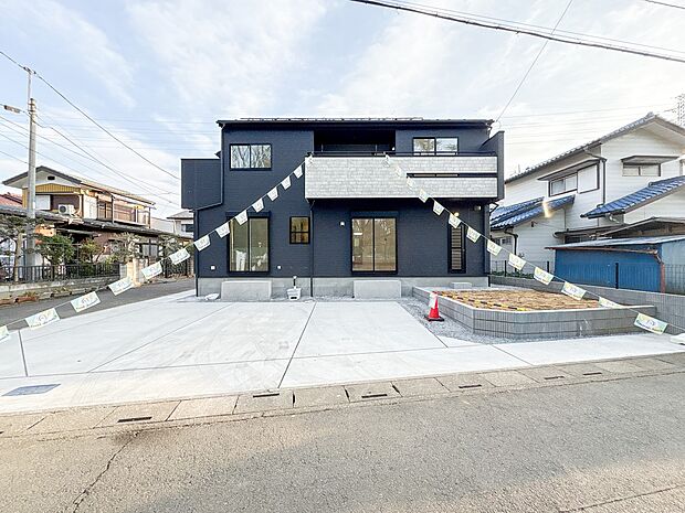 【外観】こちらの物件が少しでも気になるようでしたら、お気軽にお問合せください。人生でいちばん大きなお買い物ですので、ゆっくりご見学ください。ネット上の画像と実際の見学では、リアル感がまるで違…