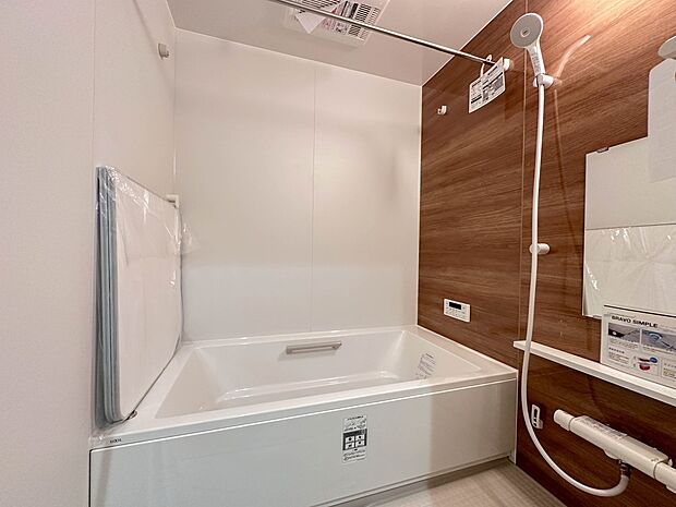 【浴室】一日の疲れを癒してくれるお風呂空間。使いやすさと上質な質感を両立して、単なる習慣から特別な時間に変わるはず。