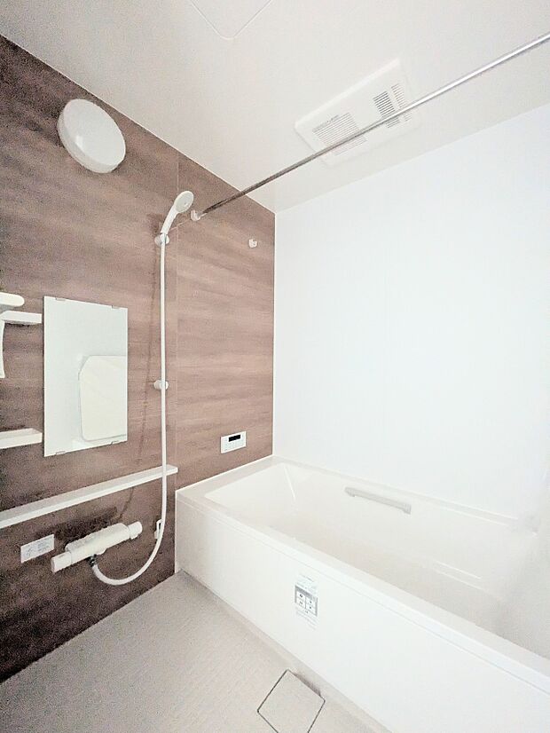 一日の疲れを癒してくれるお風呂空間。使いやすさと上質な質感を両立して、単なる習慣から特別な時間に変わるはず。