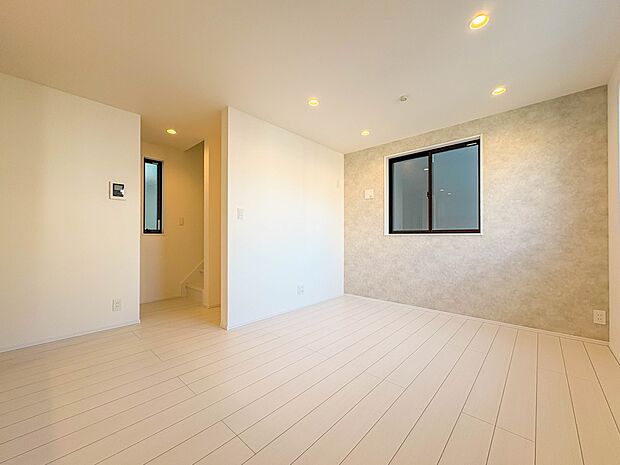 1号棟【LDK14.79帖】広々としたリビングダイニング。ゆったりとしたキッチン