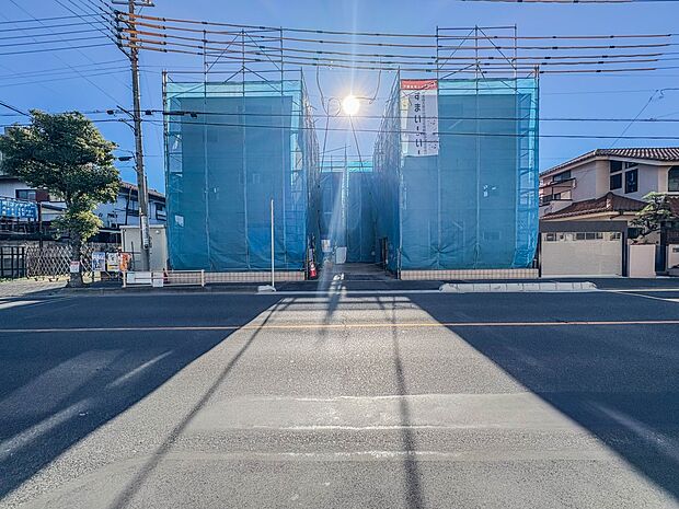 【外観】こちらの物件が少しでも気になるようでしたら、お気軽にお問合せください。人生でいちばん大きなお買い物ですので、ゆっくりご見学ください。ネット上の画像と実際の見学では、リアル感がまるで違…