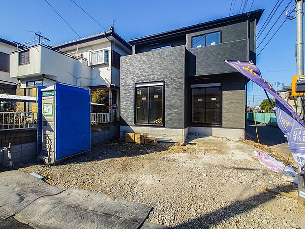 【現地外観】こちらの物件が少しでも気になるようでしたら、お気軽にお問合せください。人生でいちばん大きなお買い物ですので、ゆっくりご見学ください。ネット上の画像と実際の見学では、リアル感がまる…