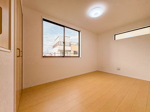 C号棟【洋室5帖】こちらの物件が気になるようでしたらお気軽にお問合せください。