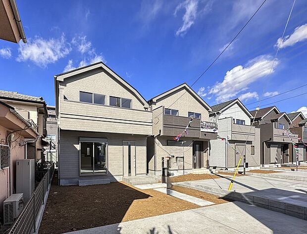 こちらの物件に少しでもご興味がありましたら、お気軽にお電話下さい。ネット上で「見えない物」「わからない事」でも、実際にご見学いただくことで、手に取るようにおわかりいただけるはずです。