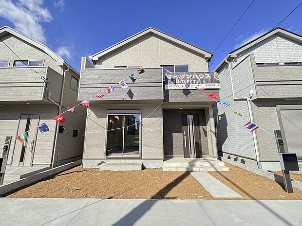 【外観】家は一生のお買物。自分ならではの家族ならではの、家にしたい。書斎を設ける。子どものプレイングルームを設ける。趣味のオーディオルームを設置する。夢を追うオンリーワンの家です。