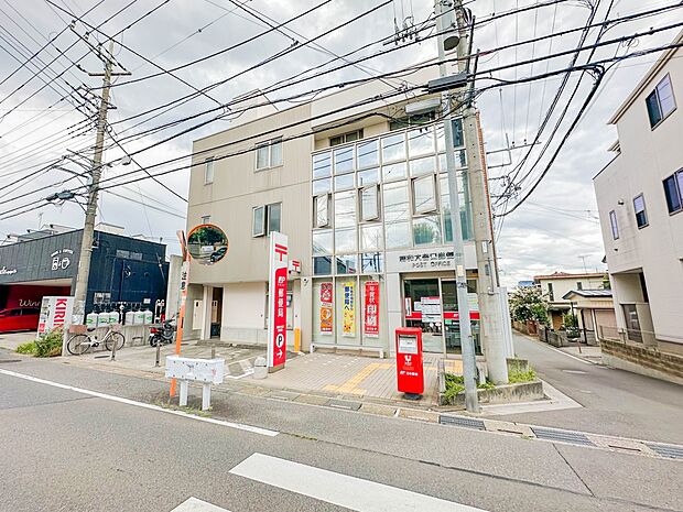 郵便局 350m 浦和大谷口郵便局(浦和大谷口郵便局が近距離にあるので、急ぎの郵便物を届けたい場合など、何かと重宝します。)