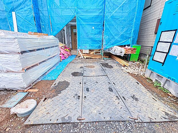 【外観】家族の温かさと陽光の暖かさ、楽しい毎日と明るい未来を予感させる「空間が織り成すひとつ先の住み心地」を演出します。