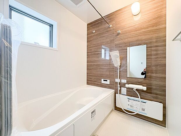 【浴室】一日の疲れを癒してくれるお風呂空間。使いやすさと上質な質感を両立して、単なる習慣から特別な時間に変わるはず。