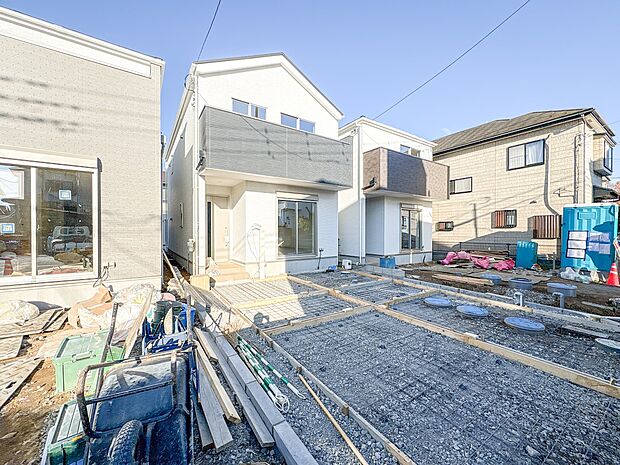 【外観】陽当りや通風性など各所に施された工夫で住みやすさを実現。部屋の大きさや周辺環境・街並など、資料には掲載していない情報が現地にはたくさんございます。是非ご確認下さい。