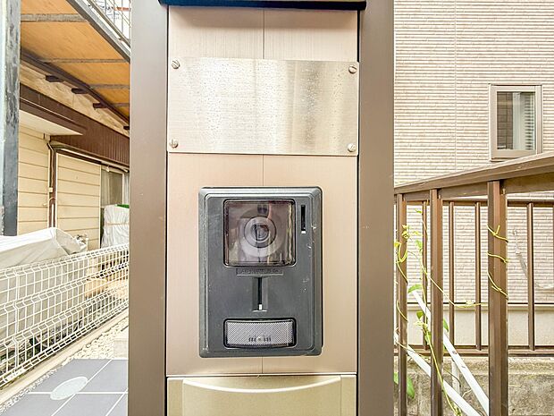 【TVモニター付インターホン】不在時の来訪者を録画でき犯罪抑止効果も期待できます