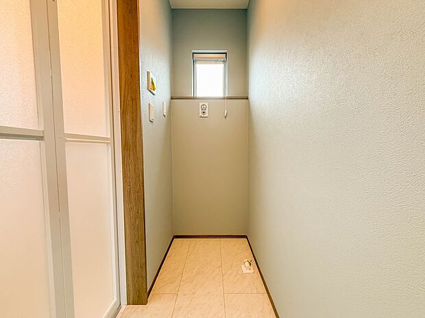 1号棟【ランドリースペース】ランドリースペースは広さもたっぷり。