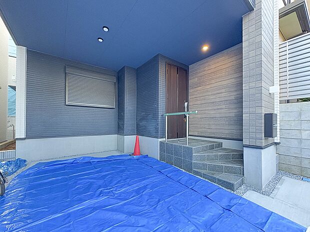 1号棟【庭】お庭にはプランター等をおいてガーデニングが楽しめます。