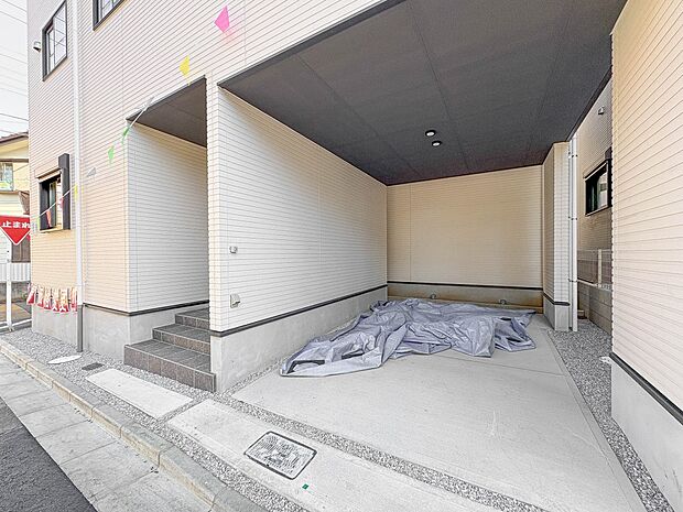 2号棟【庭】プランター等をおいてガーデニングが楽しめます。