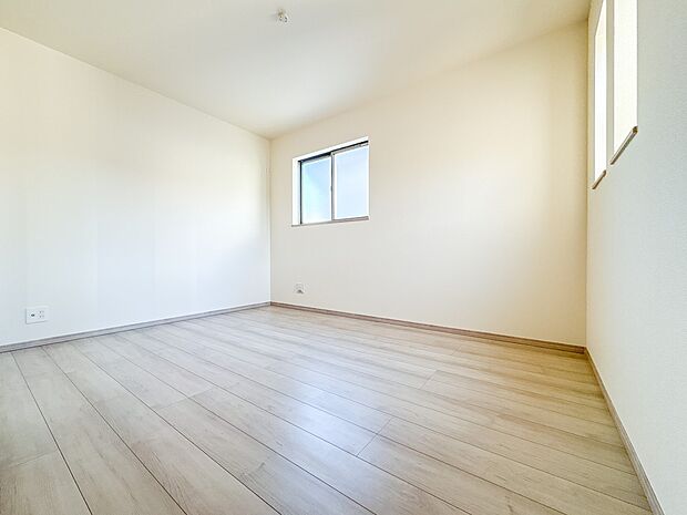 【洋室6.5帖】部屋の快適性を追求していくと、内装はシンプルになります。そしてポイント、ポイントにアクセントをつけて、リズムをつくる。シンプルな内装とは、リズミカルな内装と気づきます。