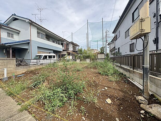 【外観】家族の温かさと陽光の暖かさ、楽しい毎日と明るい未来を予感させる「空間が織り成すひとつ先の住み心地」を演出します。