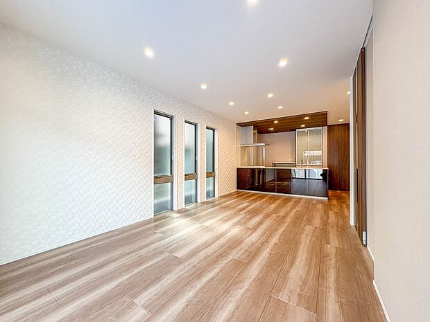 1号棟【LDK18.1帖】流行に左右されず、将来にわたって価値が継続する「上質」な佇まい。