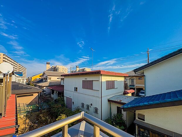 【眺望】眺望や窓からの景色が良いと、家で過ごす時間も快適です。