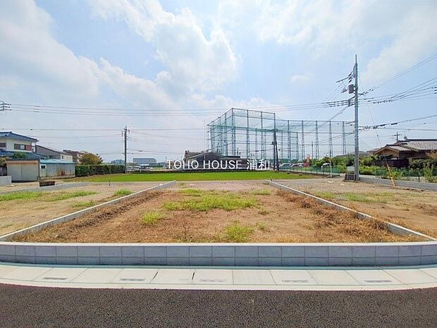 【外観】どこにいても快適に過ごせる住まいは、明るく清潔感あふれる空間。帰るたびにリラックスできる安らぎの場を提供します。