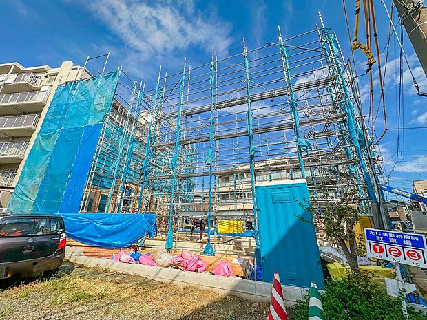 【外観】こちらの物件が少しでも気になるようでしたら、お気軽にお問合せください。人生でいちばん大きなお買い物ですので、ゆっくりご見学ください。ネット上の画像と実際の見学では、リアル感がまるで違…