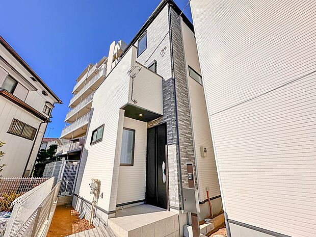 【外観】ほどよいデザイン性、ZEH水準住宅、第三者評価BELS取得の安心住宅3棟が誕生します。