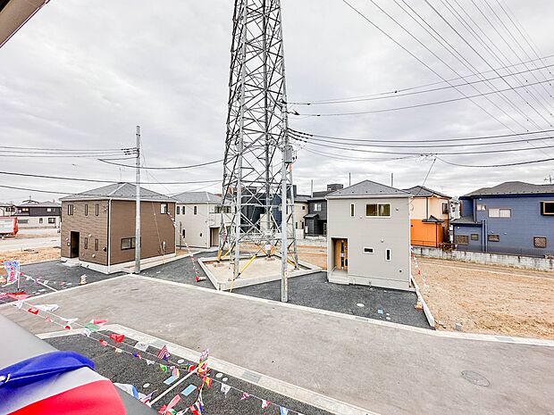 【眺望】眺望や窓からの景色が良いと、家で過ごす時間も快適です。