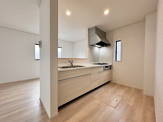 【キッチン】動きやすい女性目線のキッチン動線。これからはお料理をつくる時間が劇的に変わります。