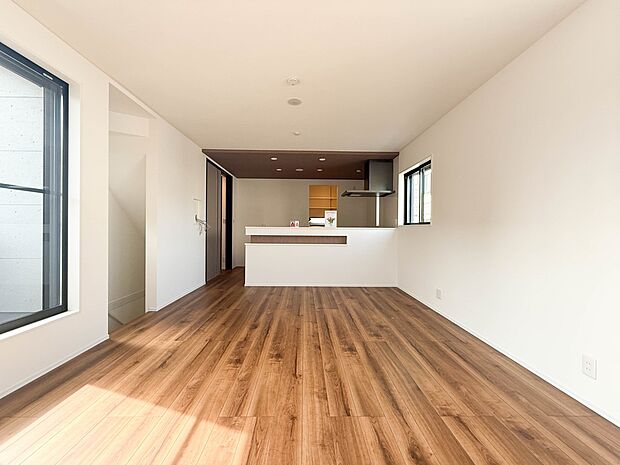 1号棟【LDK19帖】子供の様子を見ながら料理ができるので安心です。