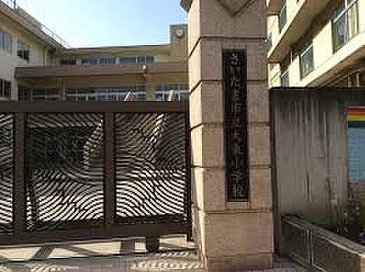 小学校 700m さいたま市立大東小学校(さいたま市立大東小学校　徒歩9分)