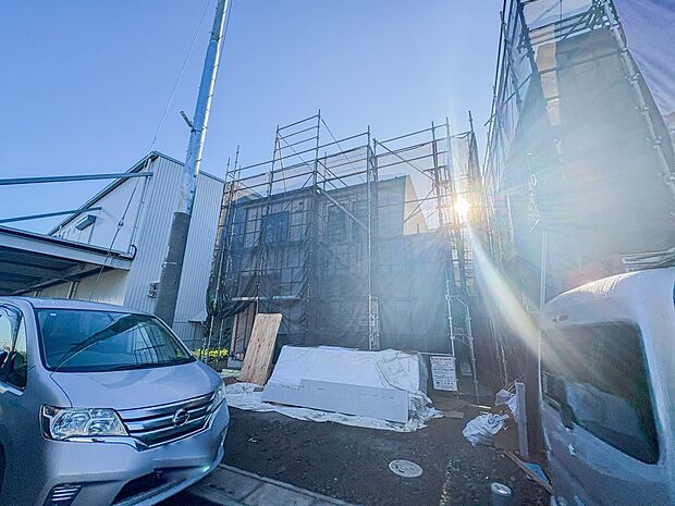 こちらの物件に少しでもご興味がありましたら、お気軽にお電話下さい。ネット上で「見えない物」「わからない事」でも、実際にご見学いただくことで、手に取るようにおわかりいただけるはずです。