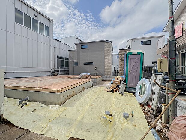 【外観】こちらの物件が少しでも気になるようでしたら、お気軽にお問合せください。人生でいちばん大きなお買い物ですので、ゆっくりご見学ください。ネット上の画像と実際の見学では、リアル感がまるで違…