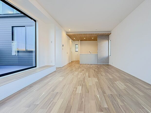 こちらの物件に少しでもご興味がありましたら、お気軽にお電話下さい。ネット上で「見えない物」「わからない事」でも、実際にご見学いただくことで、手に取るようにおわかりいただけるはずです。