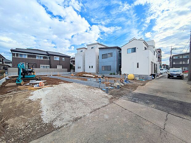 家族の温かさと陽光の暖かさ、楽しい毎日と明るい未来を予感させる「空間が織り成すひとつ先の住み心地」を演出します。