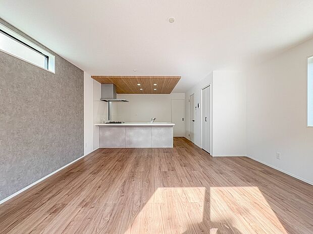 12号棟【LDK17帖】 整然とした空間演出、快適な理想の暮らしの実現は家のみの拘りではなく、そこで暮らす方々にとって素敵な環境であることも挙げられると思います。