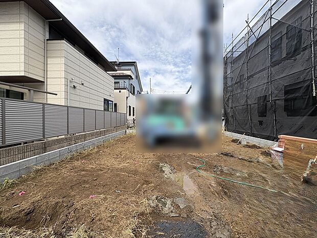 12号棟【現地外観】こちらの物件に少しでもご興味がありましたら、お気軽にお電話下さい。ネット上で「見えない物」「わからない事」でも、実際にご見学いただくことで、手に取るようにおわかりいただけ…