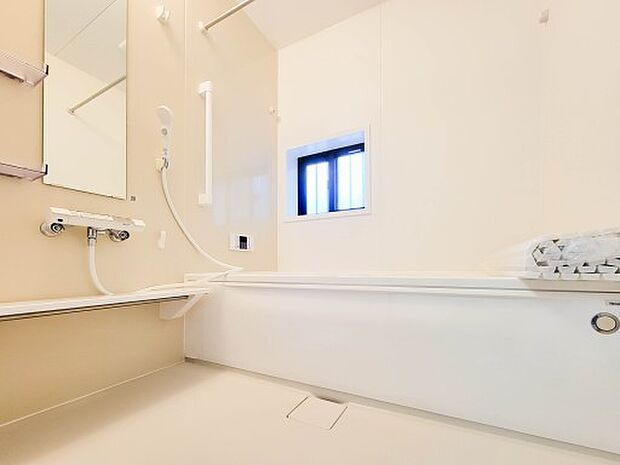 3号棟【浴室】一日の疲れを癒してくれるお風呂空間。使いやすさと上質な質感を両立して、単なる習慣から特別な時間に変わるはず。