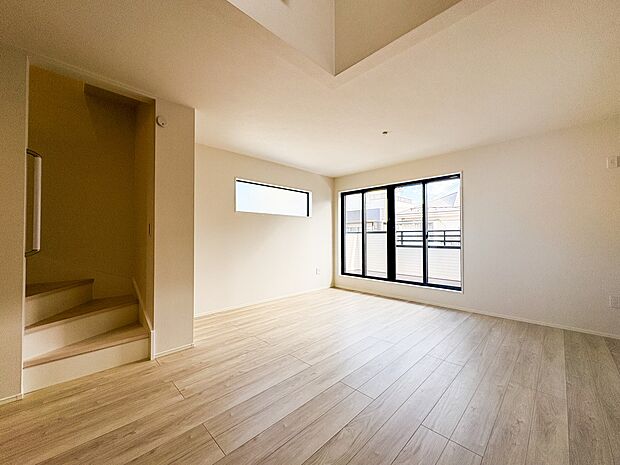 1号棟【LDK】人にとって快適に過ごせる家はその人らしさがある。キッチンにこだわる。バスルームにこだわる。キッズルームにこだわる。こだわりは快適を、住みやすさを生みます。