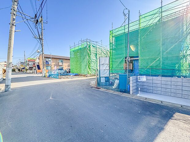 【前面道路約5M】車の通行が少ないので、静かな住環境を維持することができます。