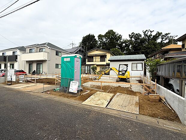 【前面道路 幅員 南東約4.2m】陽当りや通風性など各所に施された工夫で住みやすさを実現。部屋の大きさや周辺環境・街並など、資料には掲載していない情報が現地にはたくさんございます。是非ご確認…