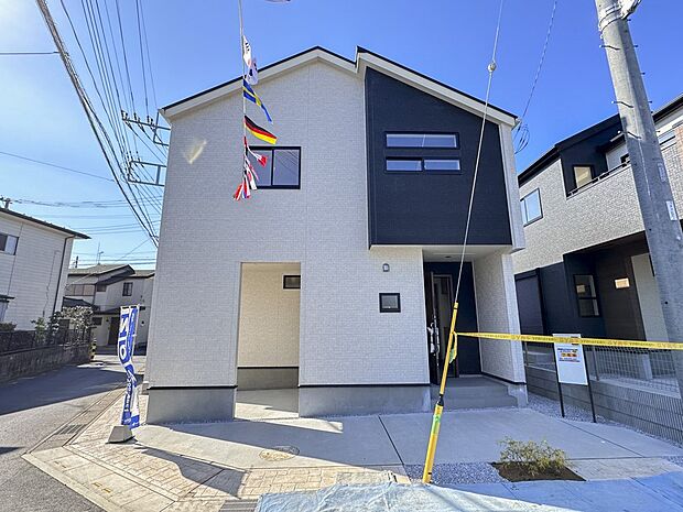 【前面道路】車の通行が少ないので、静かな住環境を維持することができます。