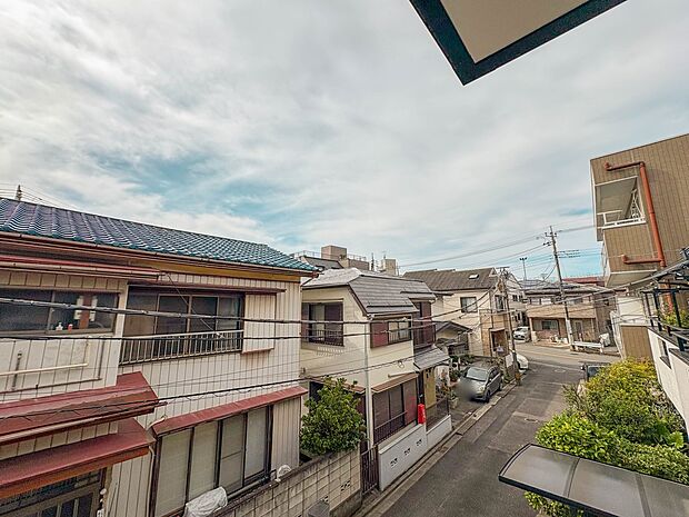 【眺望】眺望や窓からの景色が良いと、家で過ごす時間も快適です。