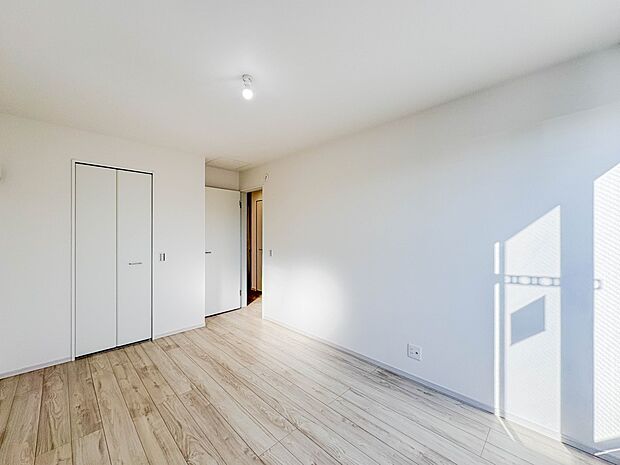 充実した生活は伸びやかな居室空間から始まります。快適に・伸びやかに。心の潤いを求める方々へ。