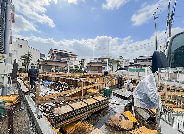こちらの物件が少しでも気になるようでしたら、お気軽にお問合せください。人生でいちばん大きなお買い物ですので、ゆっくりご見学ください。ネット上の画像と実際の見学では、リアル感がまるで違います。…